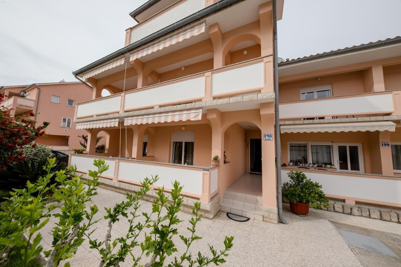 Apartmani Marica Beg Palit المظهر الخارجي الصورة